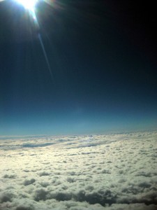 Le nubi viste da una quota di 9.445 m